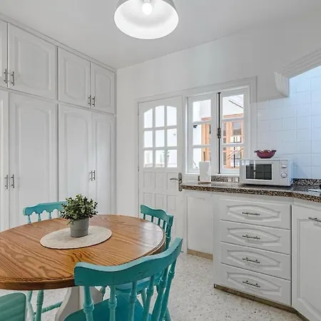 Holiday home Grande Maison En Bord De