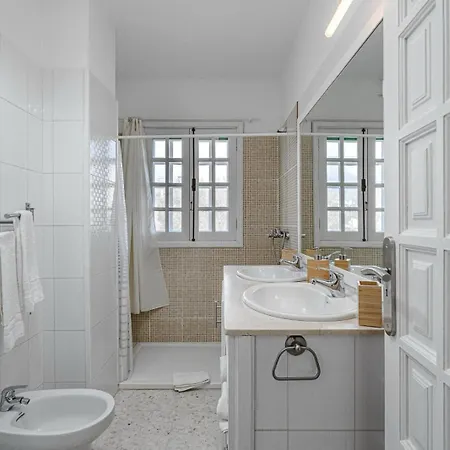 펜션 Grande Maison En Bord De *